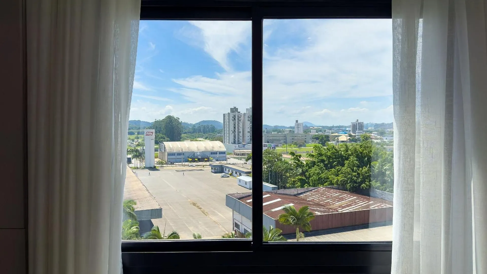 Apto/Studio Em Brusque, Moderno E Confortavel. 0*, Brusque